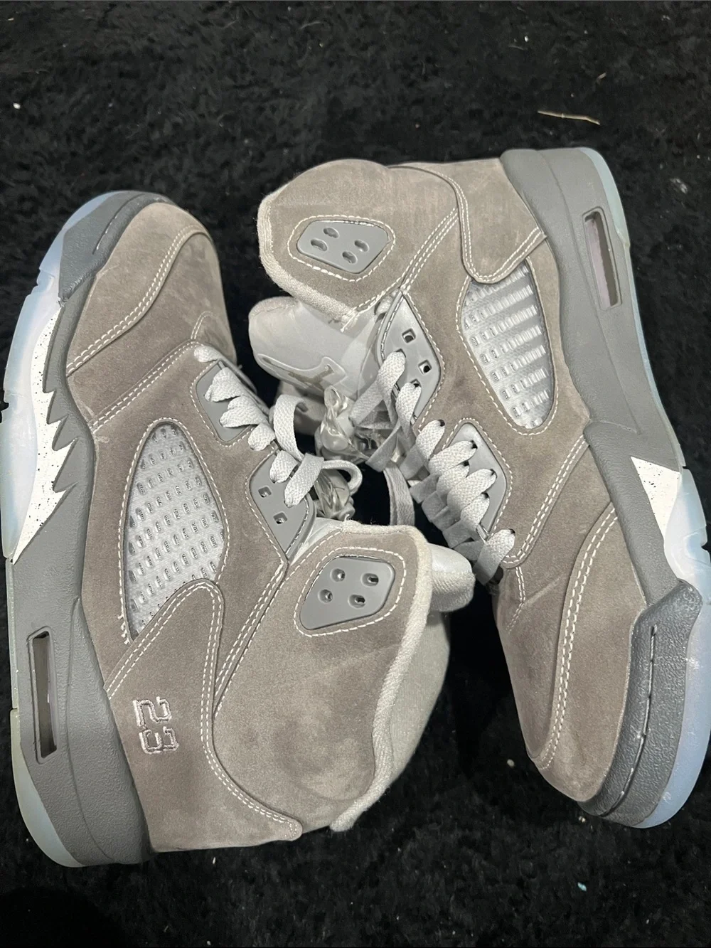 Jordan 5 wolf greys size 9.5